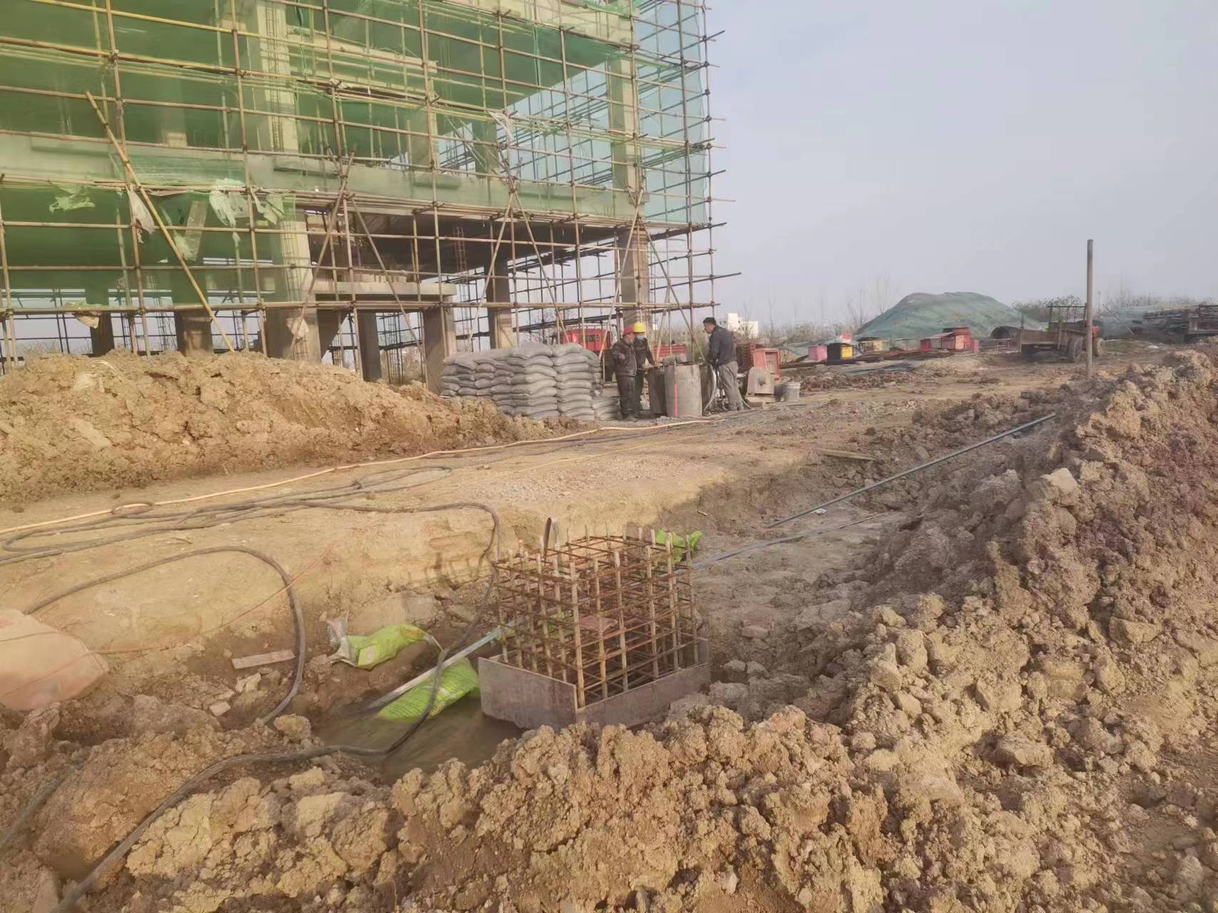 港北当桥梁出现裂缝的时候应该及时加固修补